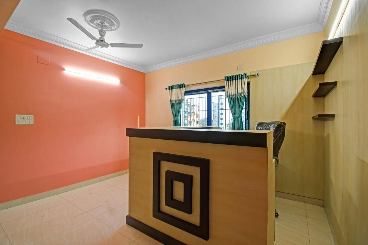 Oyo Flagship 84655 S S Guest House Kolkata Ngoại thất bức ảnh