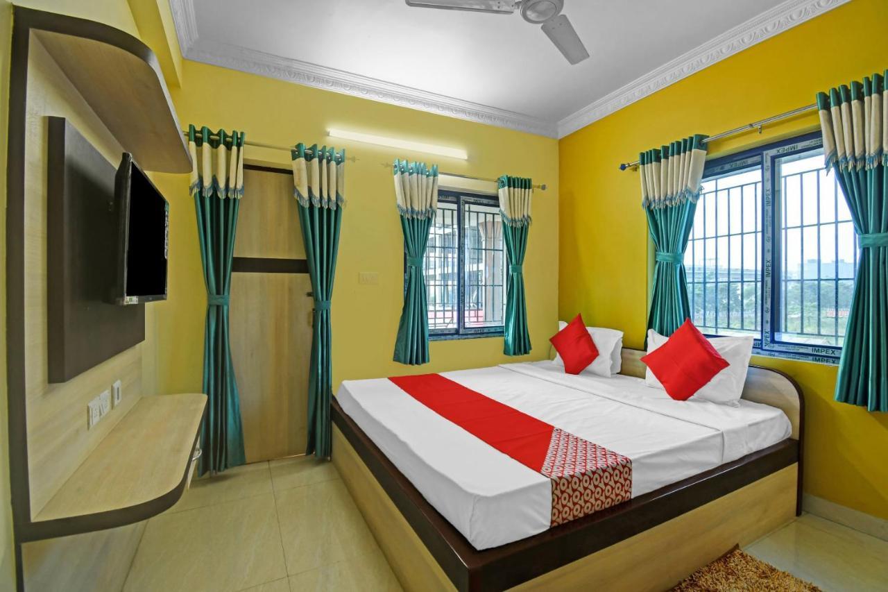 Oyo Flagship 84655 S S Guest House Kolkata Ngoại thất bức ảnh