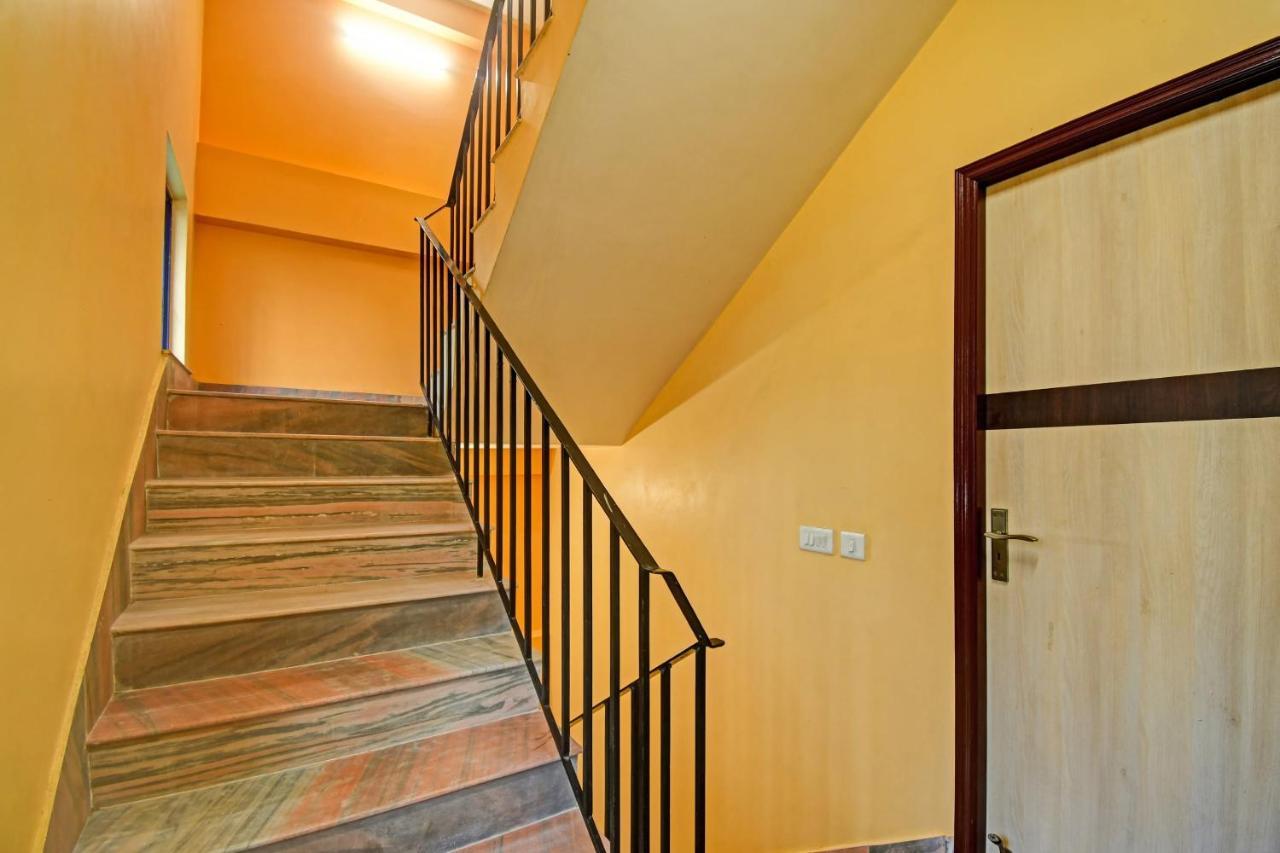 Oyo Flagship 84655 S S Guest House Kolkata Ngoại thất bức ảnh